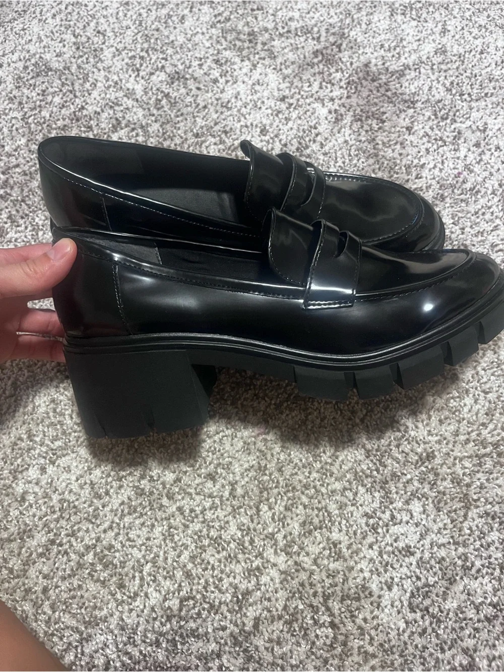 Crown Vintage Sage Black Patent Platform Loafers Lug Sole Women’s Size 11